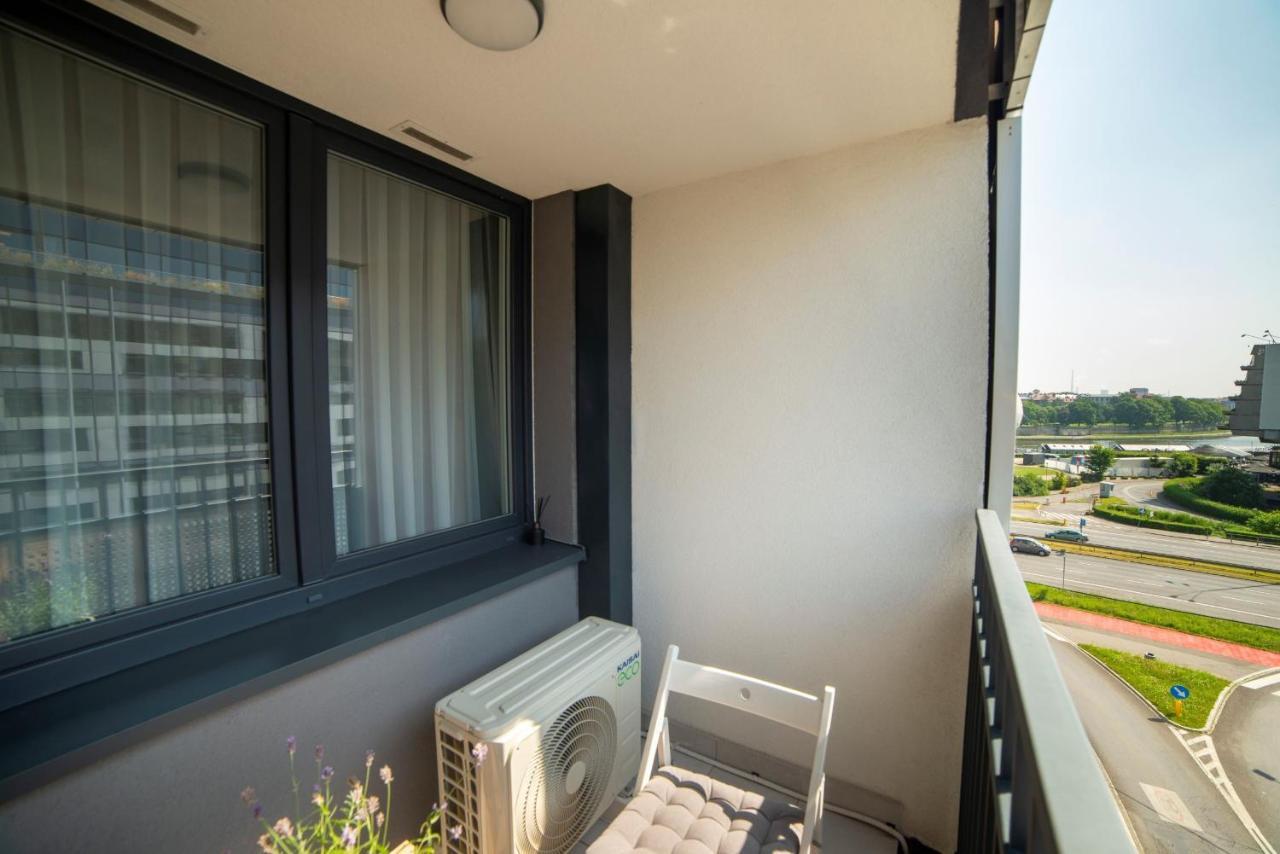 Native Apartments Barska 69 Krakow Dış mekan fotoğraf