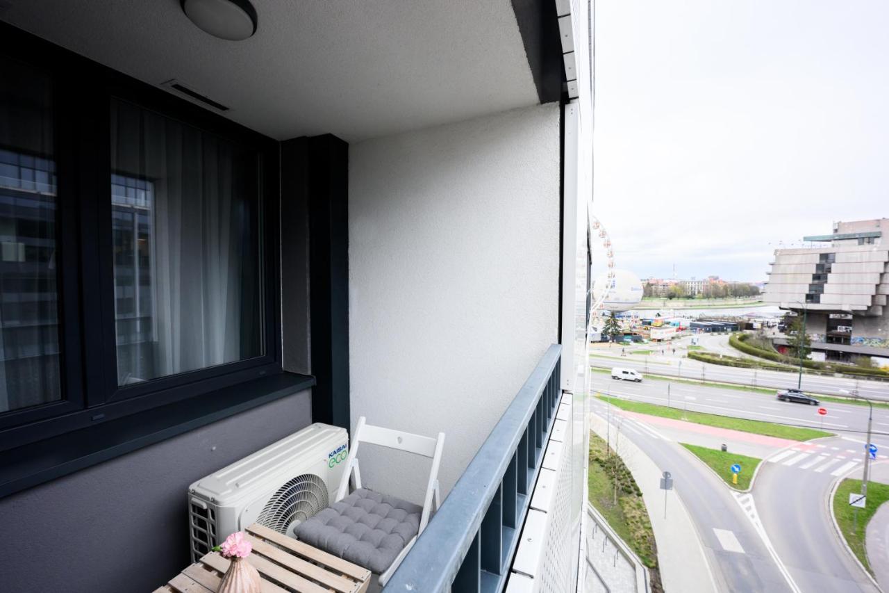 Native Apartments Barska 69 Krakow Dış mekan fotoğraf